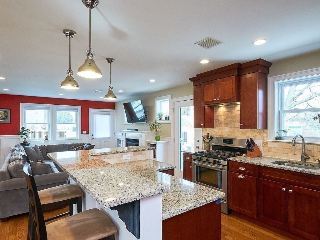 2 Michael Street Arlington, MA 02474 - Photo 5 of 37