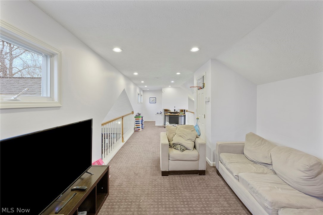 23217 Ranch Road Beachwood, OH 44122 - Photo 31 of 35 Gallery Image 31