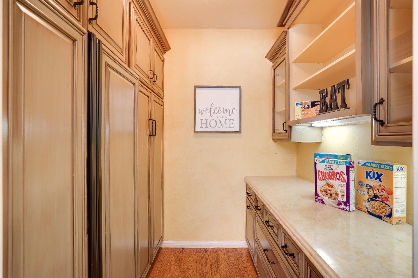 843 Chiltern Road Hillsborough, CA 94010 - Photo 26 of 94