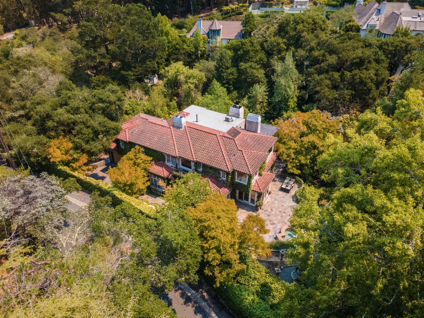 843 Chiltern Road Hillsborough, CA 94010 - Photo 91 of 94