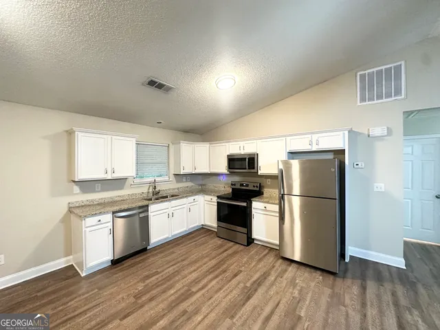 $262,000 | 221 Courthouse Park Drive, Temple, GA 30179