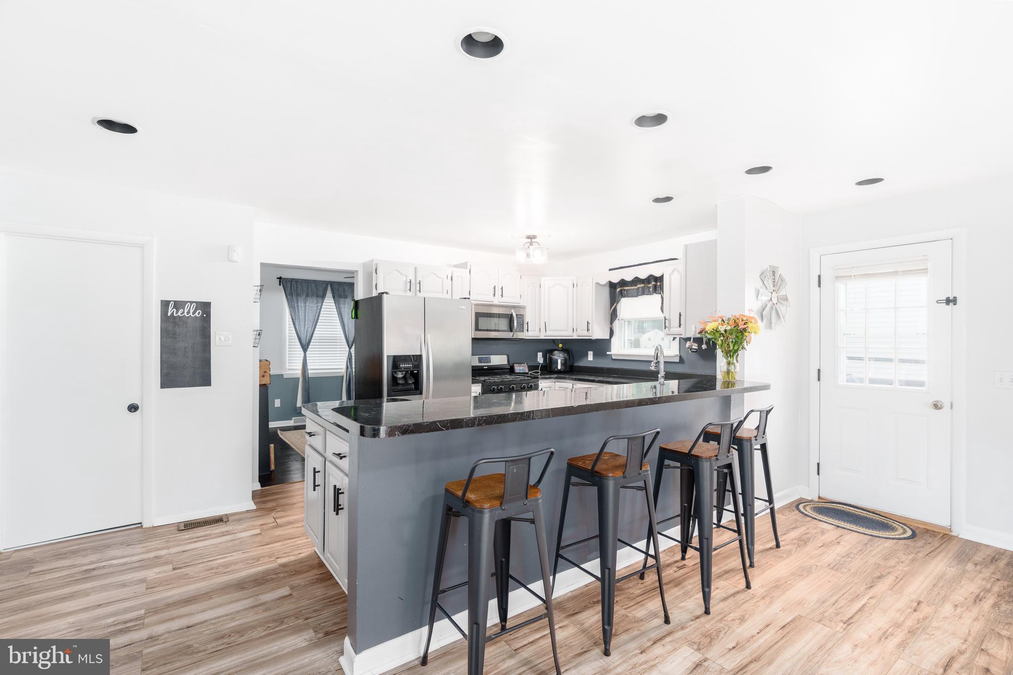 132 Jarmon Road Elkton, MD 21921 - Photo 6 of 21 Kitchen with breakfast bar