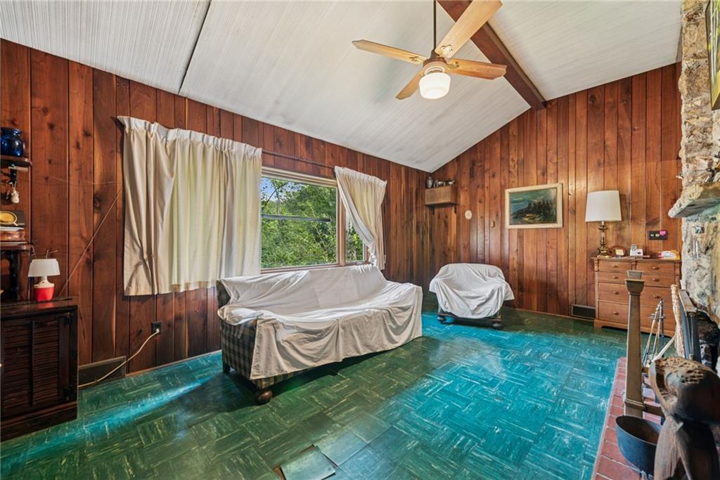 409 Valencia Road Mars, PA 16046 - Photo 11 of 28