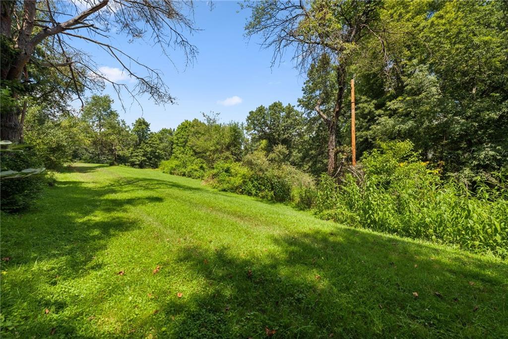 409 Valencia Road Mars, PA 16046 - Photo 26 of 28