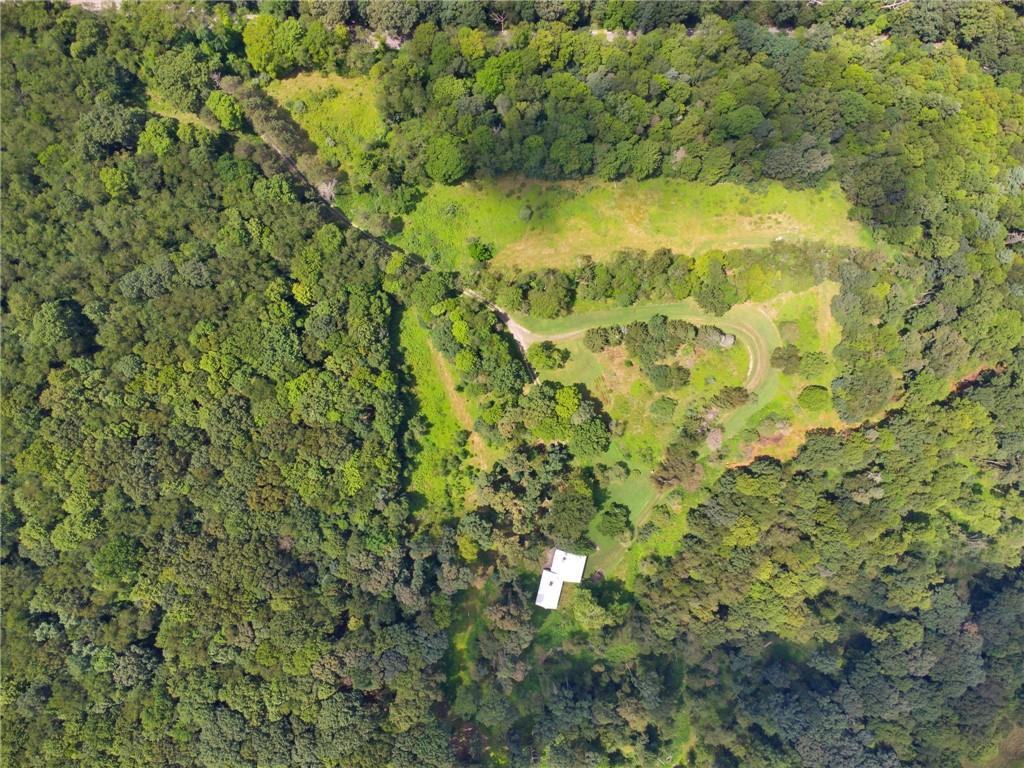 409 Valencia Road Mars, PA 16046 - Photo 3 of 28