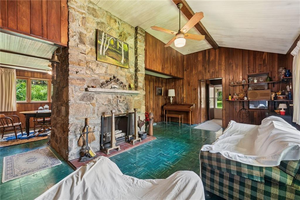 409 Valencia Road Mars, PA 16046 - Photo 10 of 28