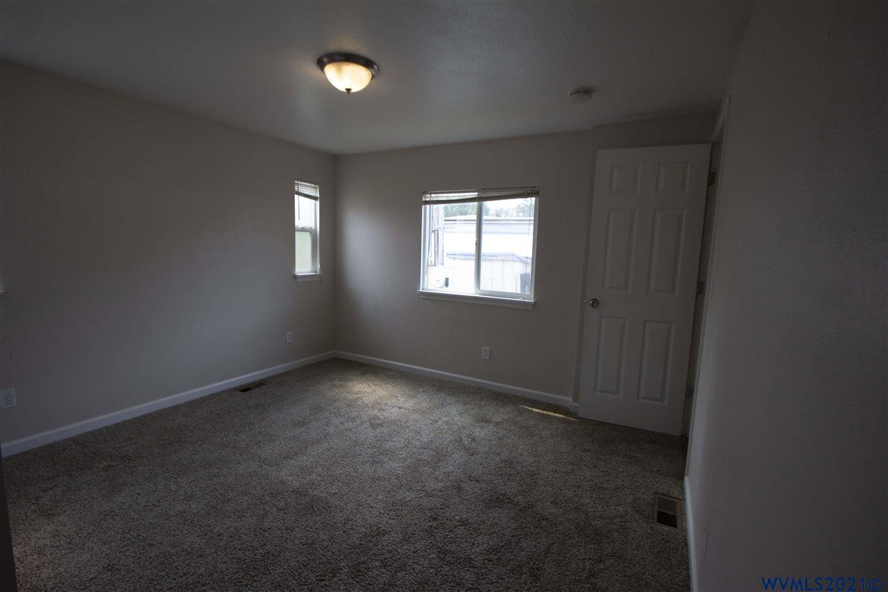 2010 Southwest 3rd ( Street, Unit 4 Corvallis, OR 97333 - Photo 19 of 22
