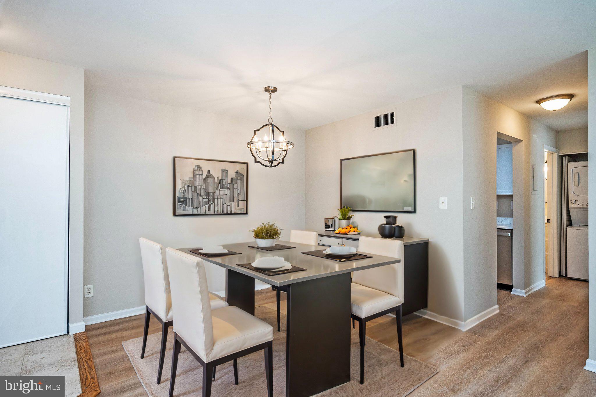 5908 Cove Landing Road, Unit 204 Burke, VA 22015 - Photo 5 of 32 Dining area virtually staged