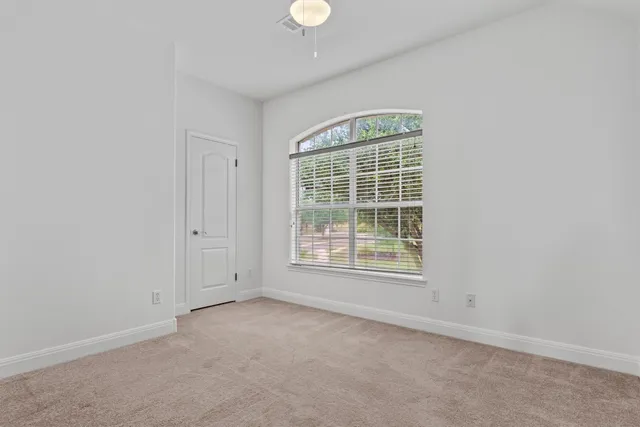 $985,000 | 5724 Brittlyns Court, Austin, TX 78730