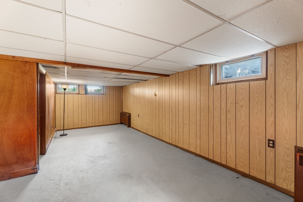 20 Oakhurst Road Beverly, MA 01915 - Photo 32 of 42 Gallery Image 32