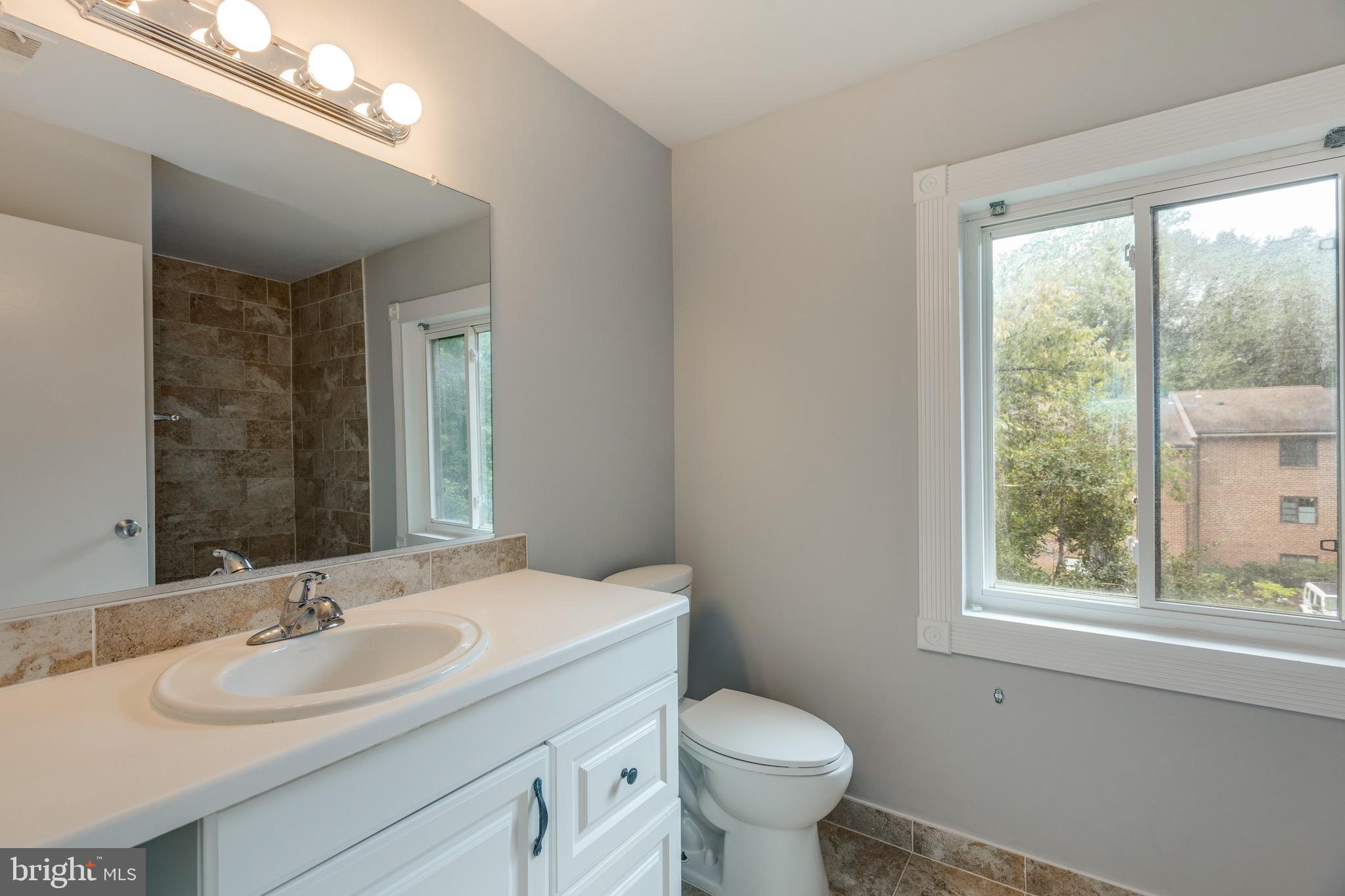 1404 Northgate Square, Unit 21C Reston, VA 20190 - Photo 24 of 32 Bedroom
