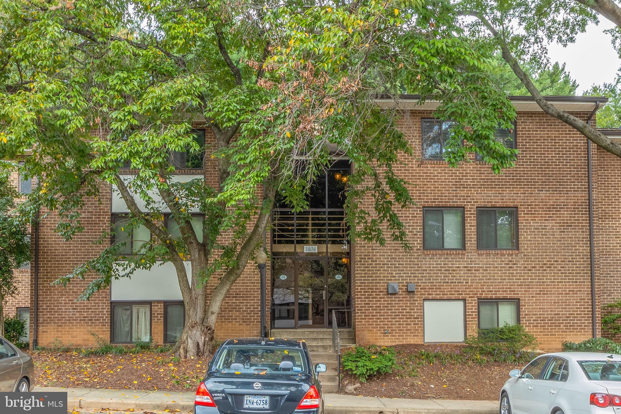 1404 Northgate Square, Unit 21C Reston, VA 20190 - Photo 4 of 32 front