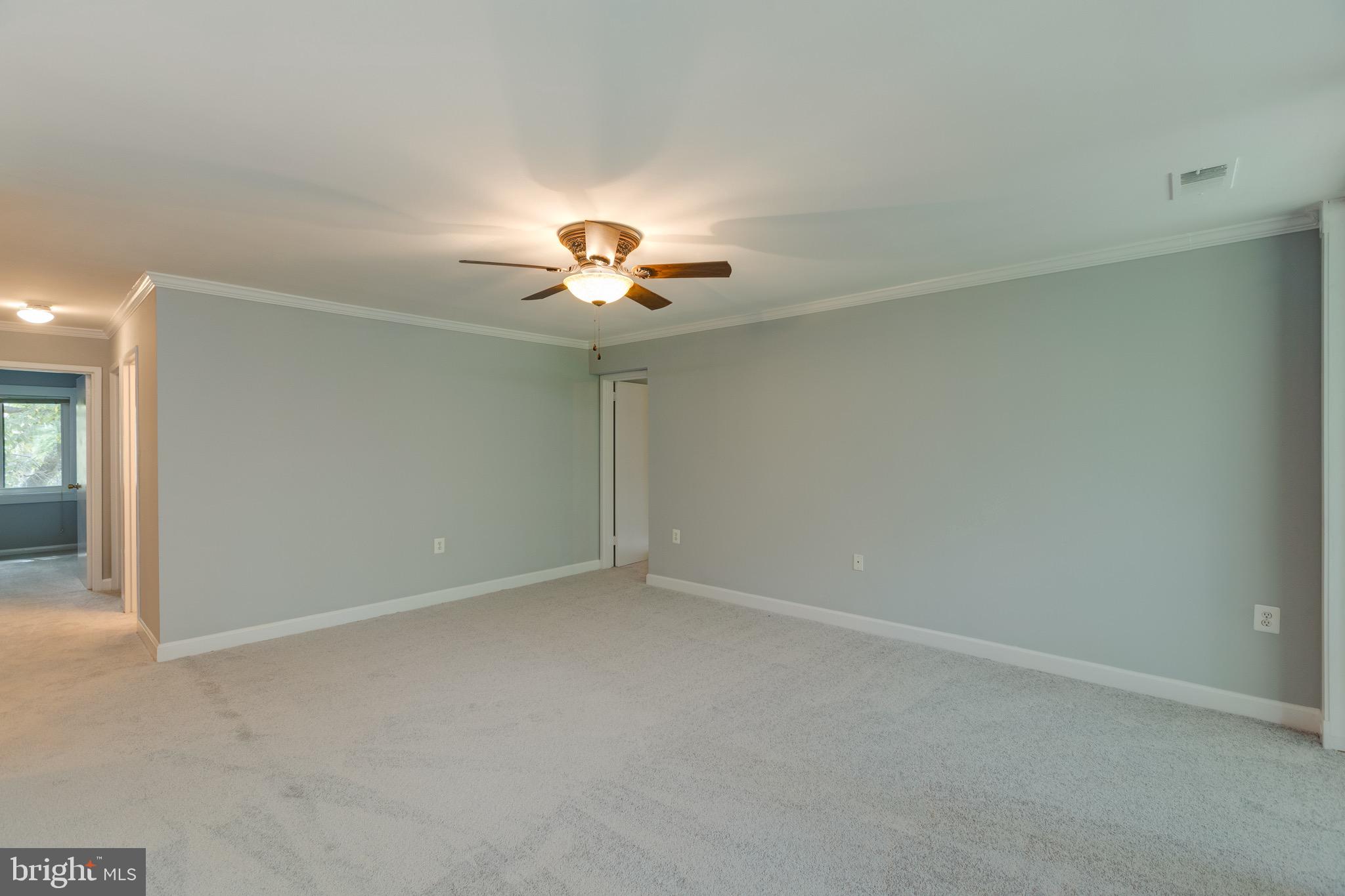 1404 Northgate Square, Unit 21C Reston, VA 20190 - Photo 9 of 32 interoir