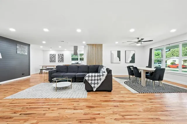 $435,000 | 1009 Walnut Street, Irving, TX 75060