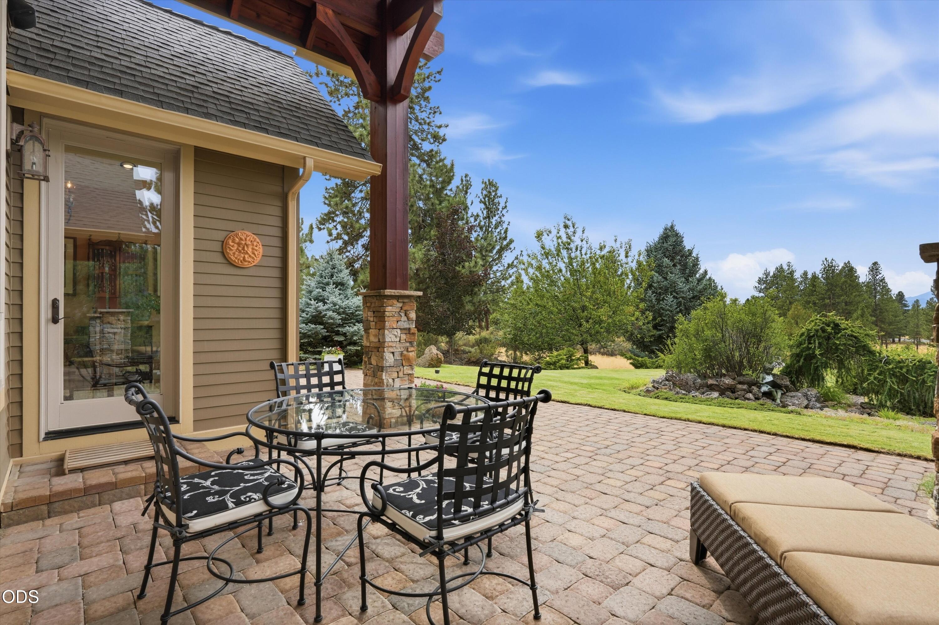 20100 Star Fire Ridge Court Bend, OR 97702 - Photo 59 of 69 Gallery Image 59