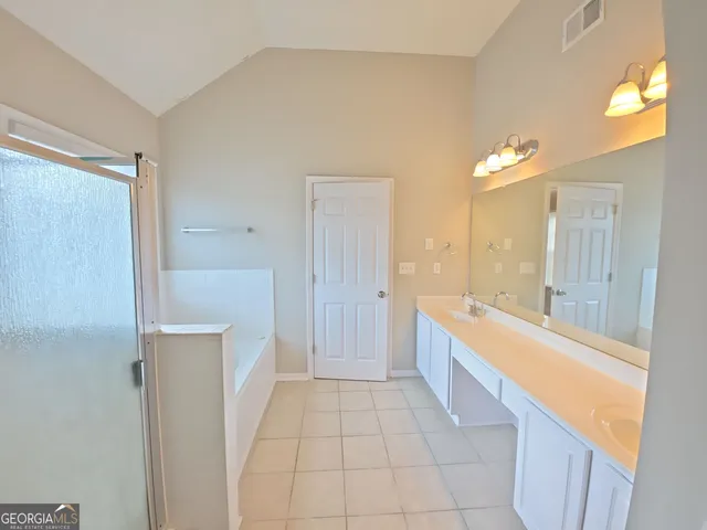 $2,700 | 437 Bedford Crossing, McDonough, GA 30253