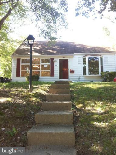 3142 Cofer Road Falls Church, VA 22042 - Photo 1 of 17 Exterior (Main)