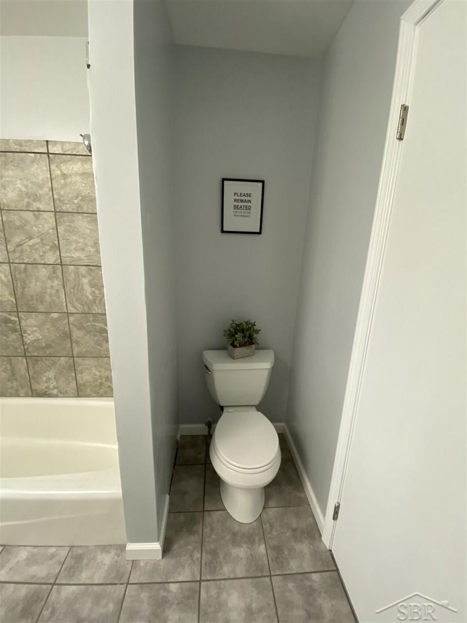 900 South Miller Road Saginaw, MI 48609 - Photo 22 of 35 50003637-21.JPG