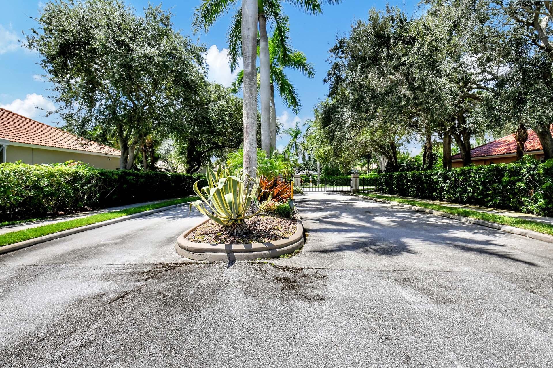 4530 South Barwick Ranch Circle Delray Beach, FL 33445 - Photo 31 of 35 63-print-DSC_8784
