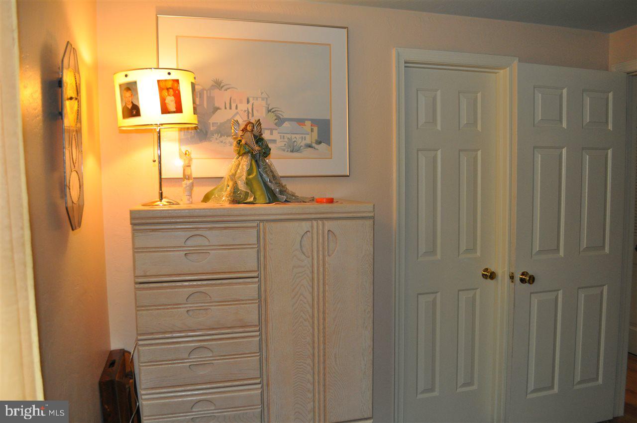 2421 Heather Road York, PA 17408 - Photo 11 of 30 Gallery Image 11