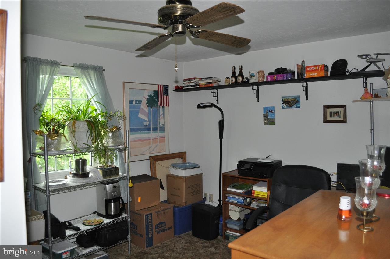 2421 Heather Road York, PA 17408 - Photo 12 of 30 Gallery Image 12