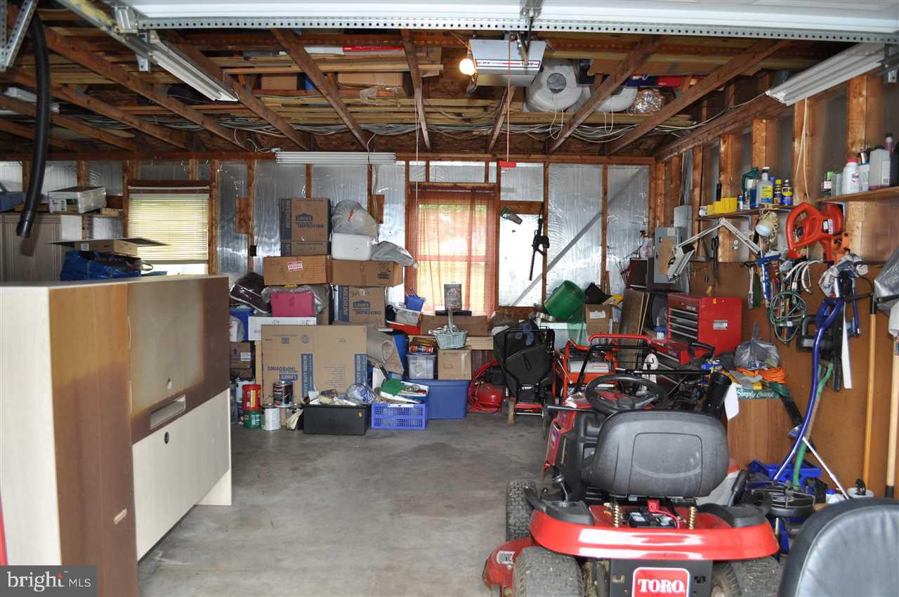 2421 Heather Road York, PA 17408 - Photo 29 of 30 Gallery Image 29
