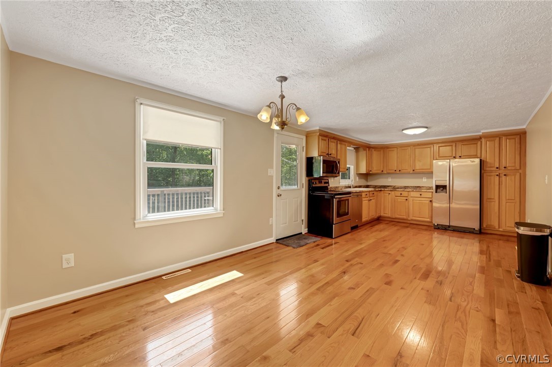 2451 Sledd Road Powhatan, VA 23139 - Photo 7 of 26 Gallery Image 7