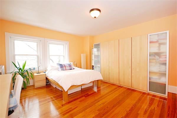 45 Addington Road, Unit 3 Brookline, MA 02445 - Photo 5 of 12