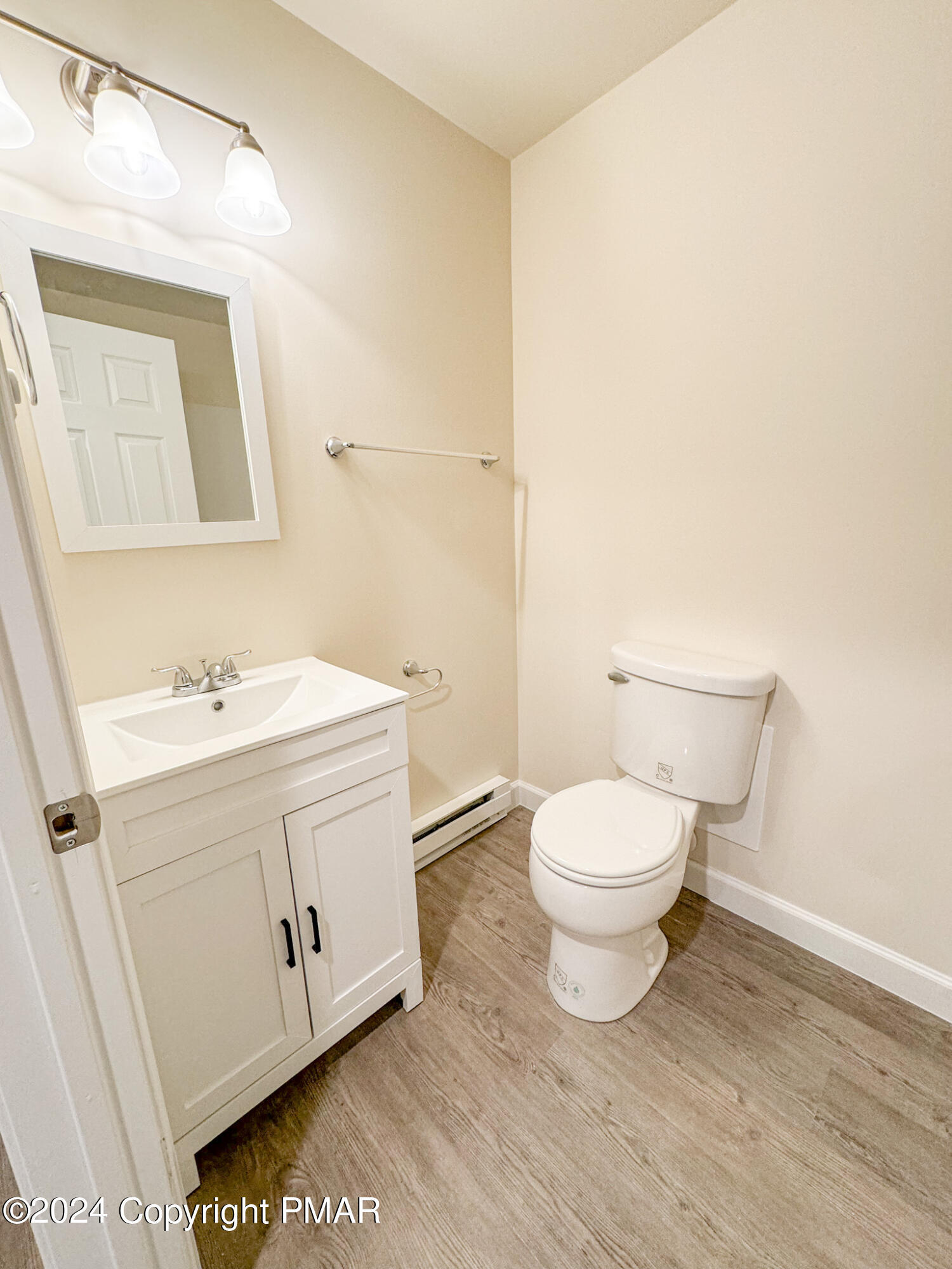 1574 Cherry Lane Road, Unit #1) East Stroudsburg, PA 18301 - Photo 11 of 13 Main Bath