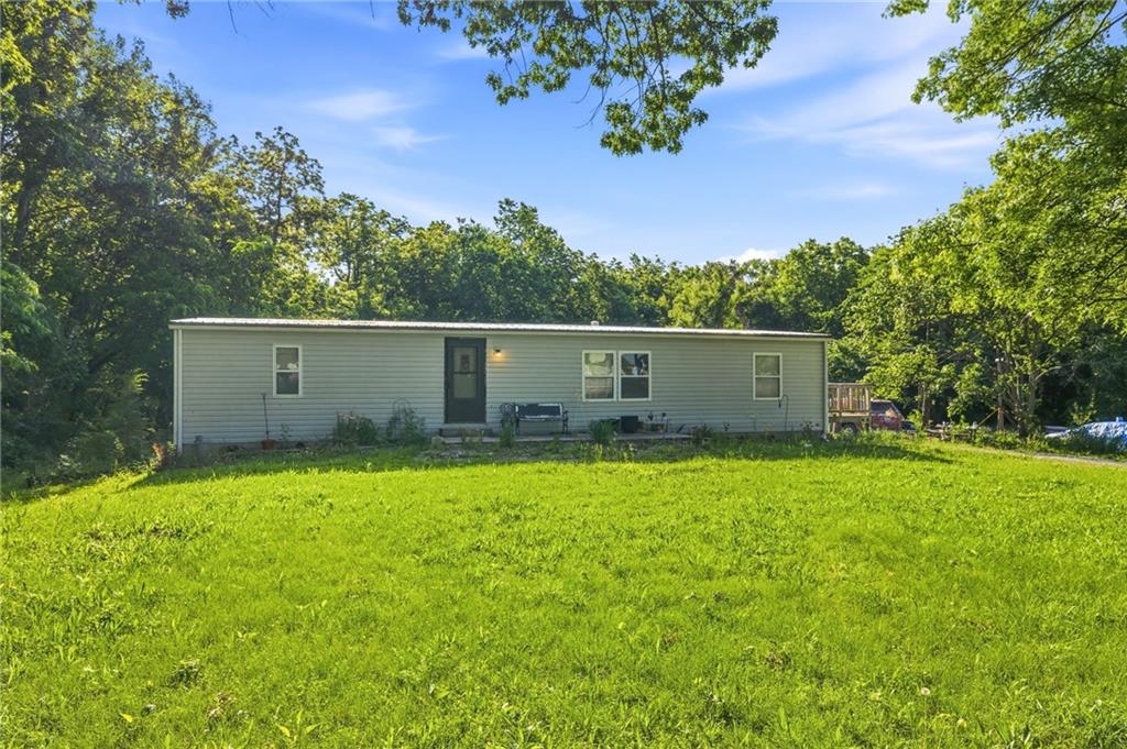 22207 South Excelsior Road Harrisonville, MO 64701 - Photo 4 of 38