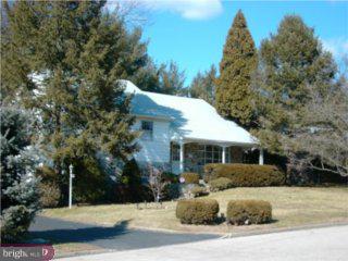 673 Paddock Road Havertown, PA 19083 - Photo 1 of 6