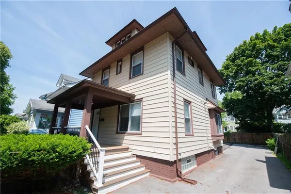 $234,900 | 84 Ellicott Street, Rochester, NY 14619