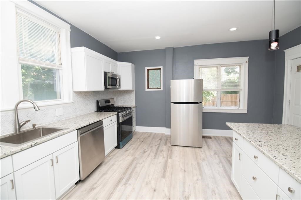 84 Ellicott Street Rochester, NY 14619 - Photo 21 of 41