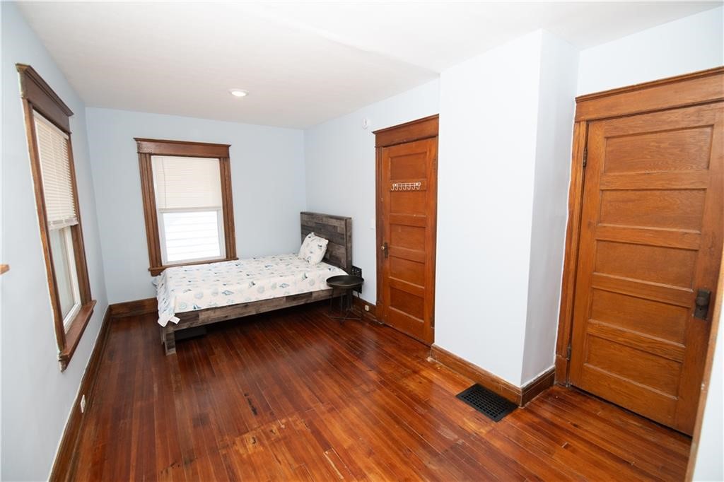 84 Ellicott Street Rochester, NY 14619 - Photo 28 of 41