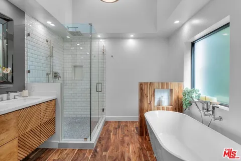 $6,388,000 | 1325 Vía Gabriel, Palos Verdes Estates, CA 90274