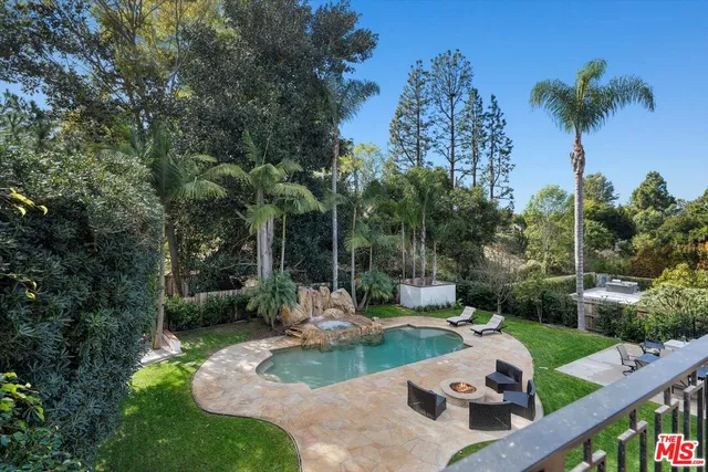 $6,388,000 | 1325 Vía Gabriel, Palos Verdes Estates, CA 90274