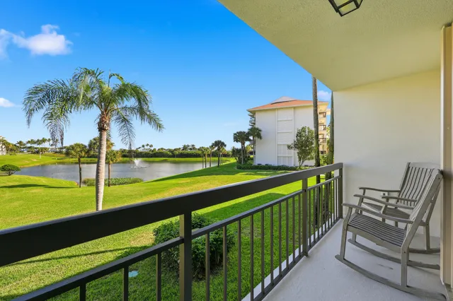 $739,000 | 501 South Seas Drive, Unit 203, Jupiter, FL 33477