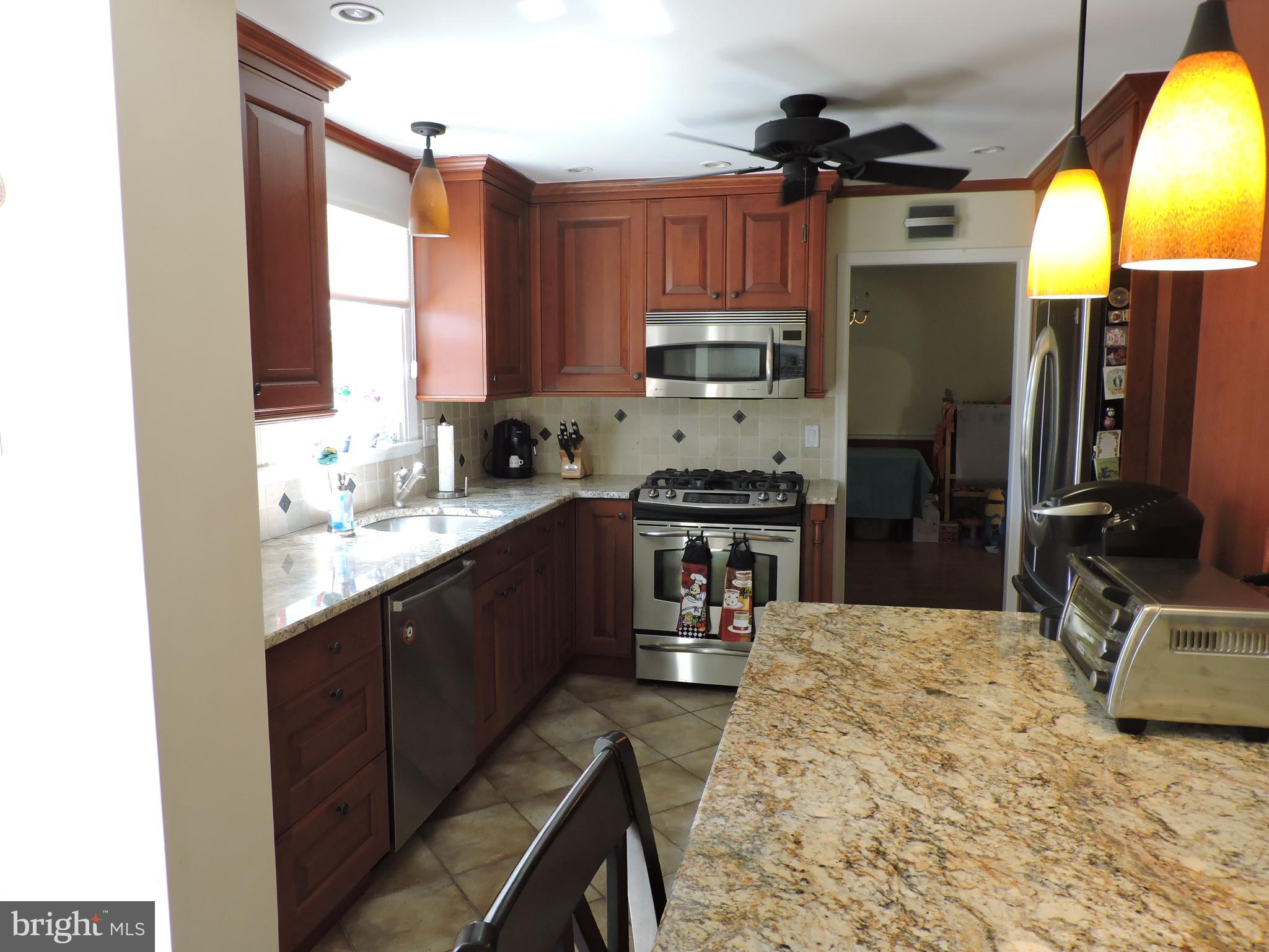 17 Curtis Road Springfield, PA 19064 - Photo 7 of 21
