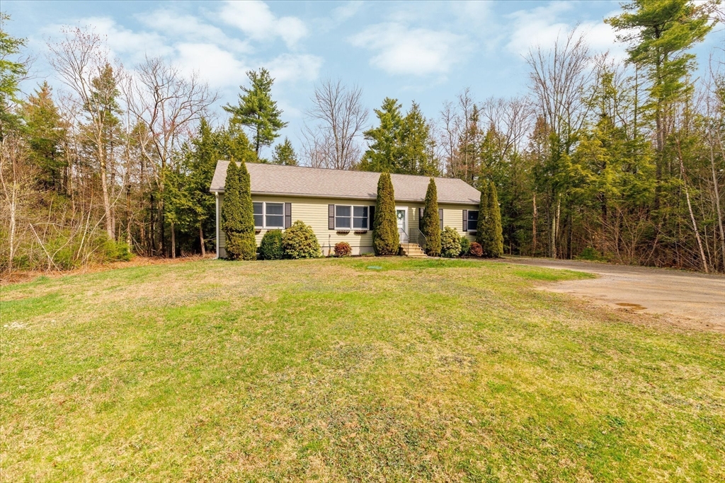 84 Baptist Common Road Templeton, MA 01468 - Photo 2 of 36 Gallery Image 2