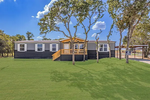 $274,999 | 242 Huddleston Road, Sunset, TX 76270
