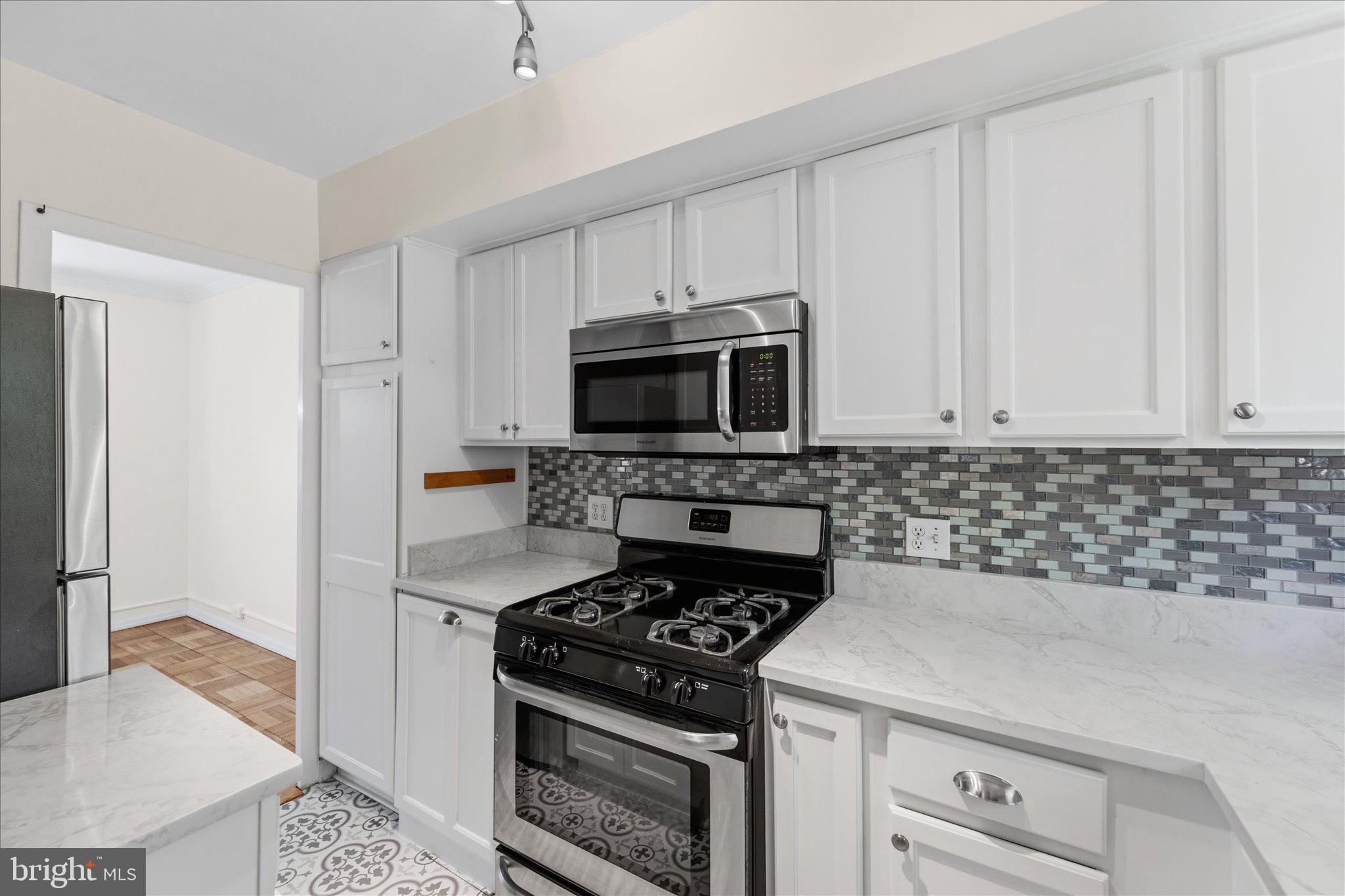 3226 Gunston Road Alexandria, VA 22302 - Photo 13 of 31