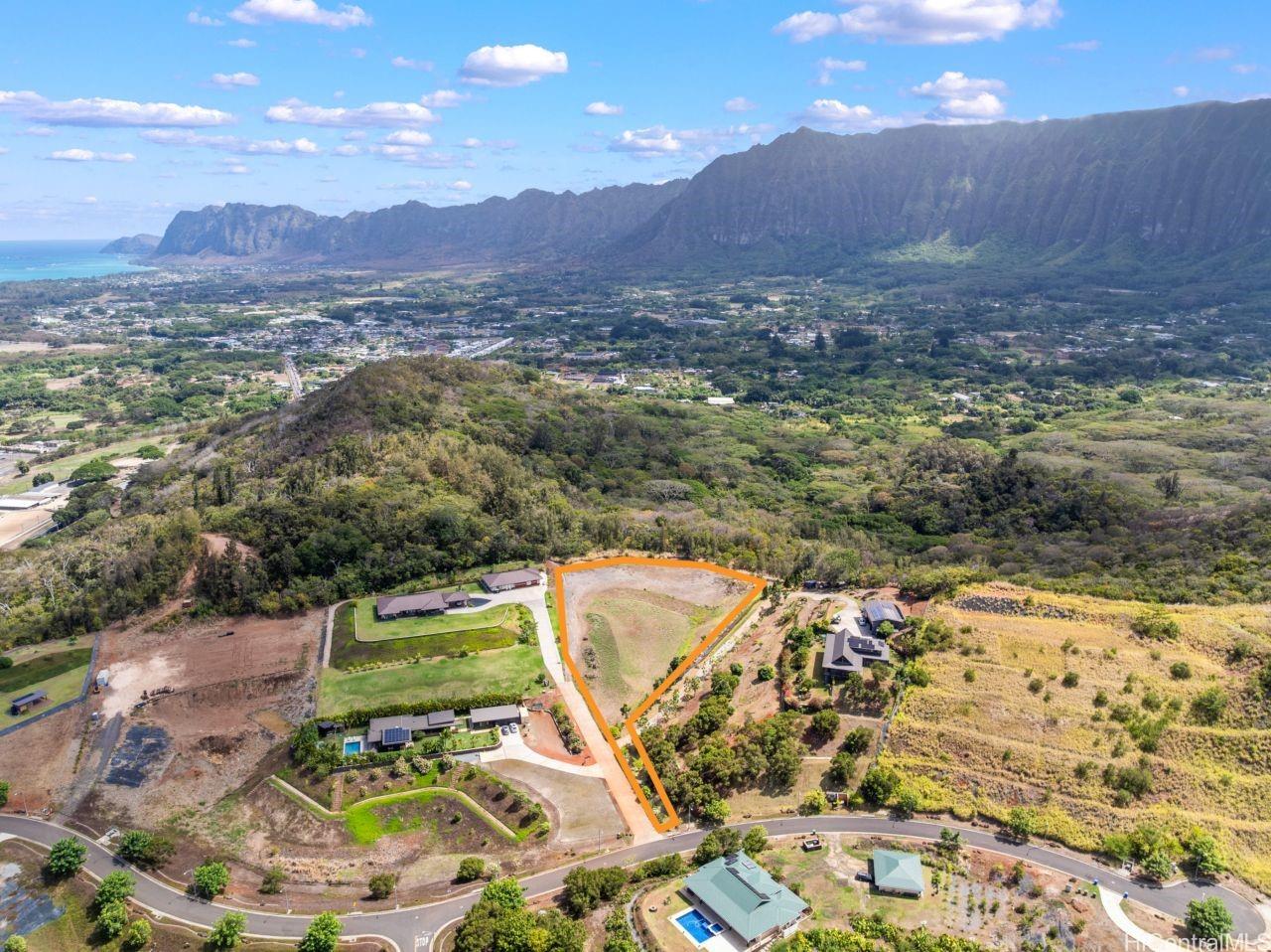 42-100 Old Kalanianaole Road, Unit 8 Kailua, HI 96734 - Photo 3 of 10 a view of a backyard with a ocean view