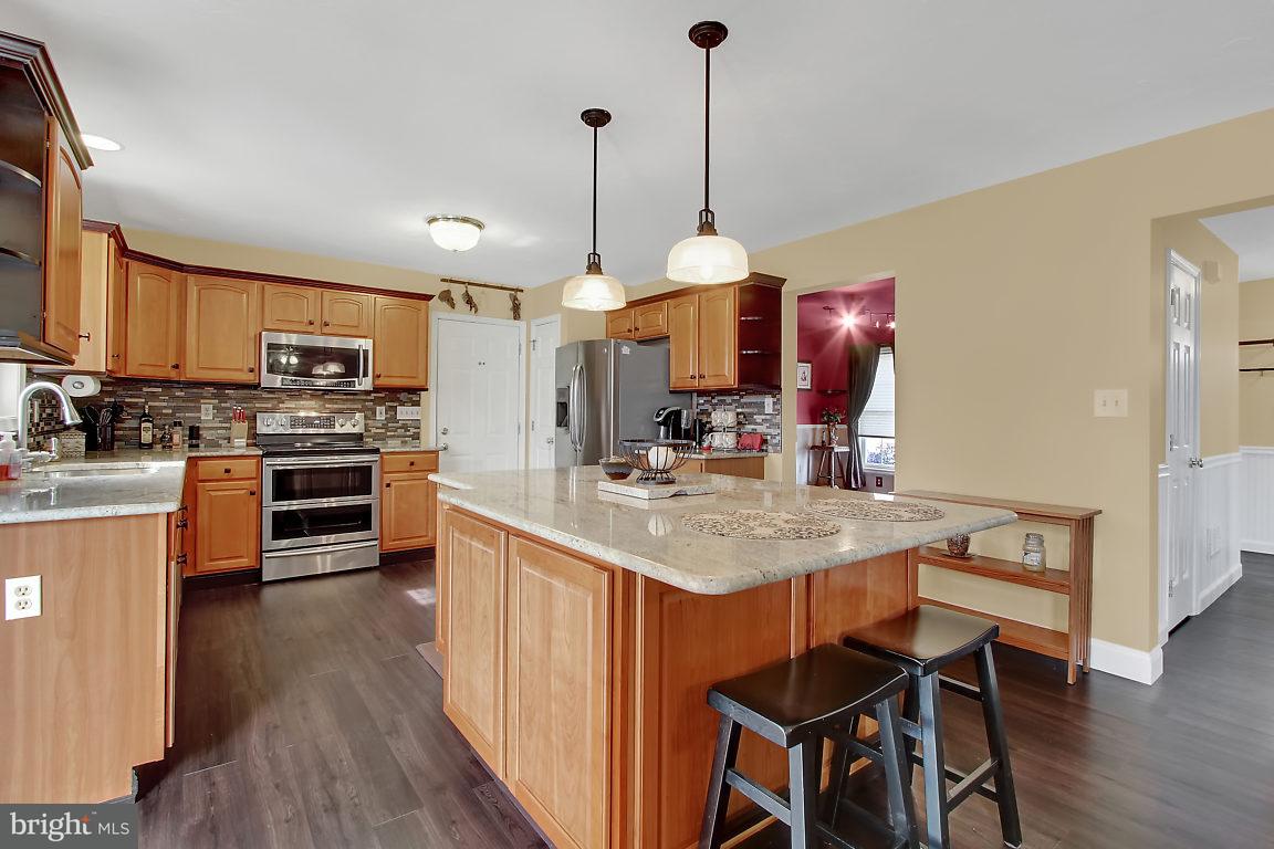1741 Sorrel Ridge Road New Freedom, PA 17349 - Photo 3 of 39