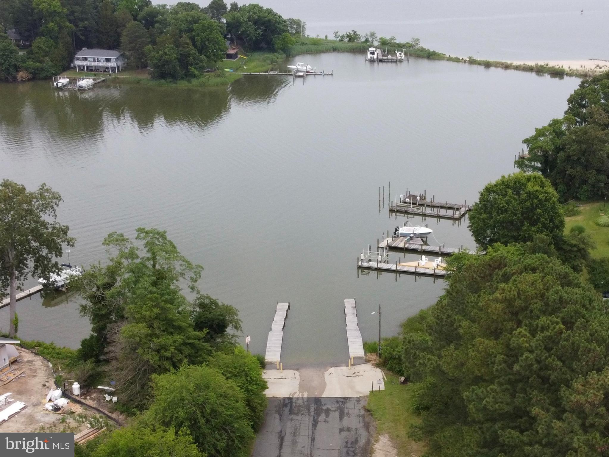 662 North Glebe Road Montross, VA 22520 - Photo 24 of 34 an aerial view of house with yard and lake view