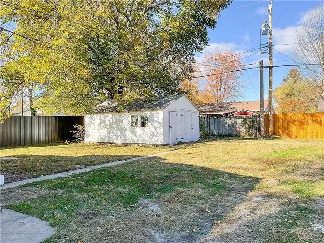 $155,000 | 1935 East 7th Street, Sedalia, MO 65301