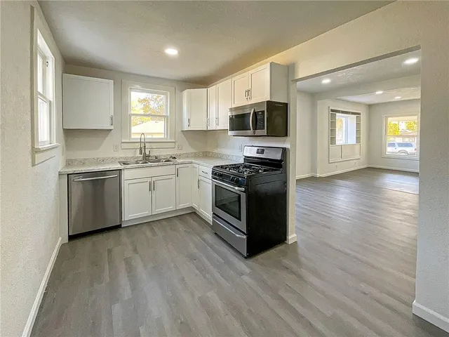 $155,000 | 1935 East 7th Street, Sedalia, MO 65301