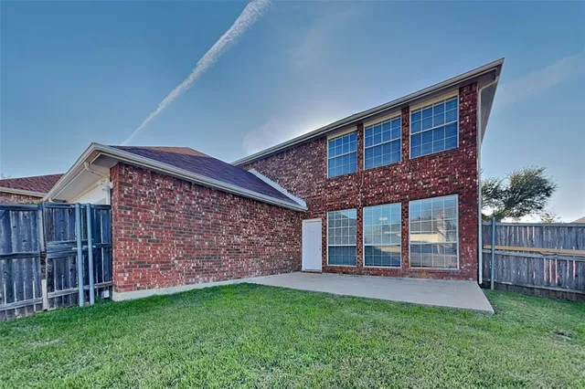 $2,500 | 1609 Blackstone Drive, Carrollton, TX 75007