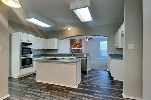 $2,500 | 1609 Blackstone Drive, Carrollton, TX 75007