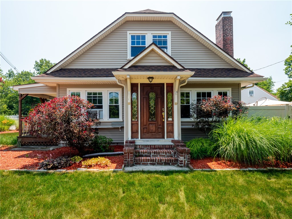 117 Sand Pond Road Warwick, RI 02888 - Photo 2 of 34