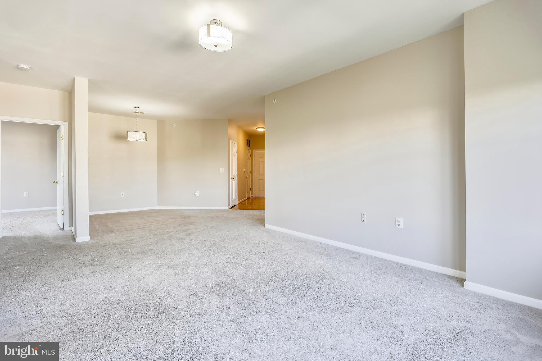 120 Chevy Chase Street, Unit 405 Gaithersburg, MD 20878 - Photo 22 of 34